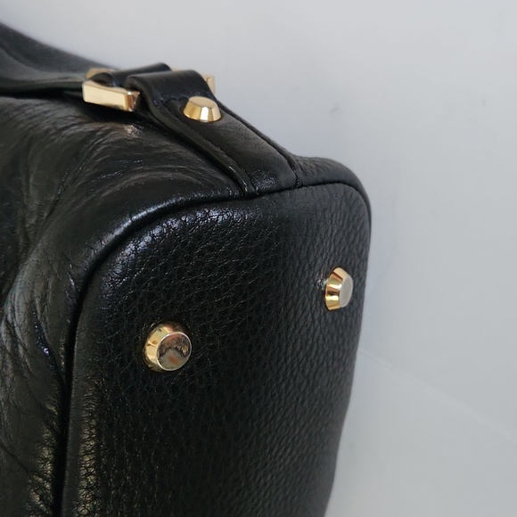 Michael Kors Large Black Leather Hobo Bag - Picture 3 of 13